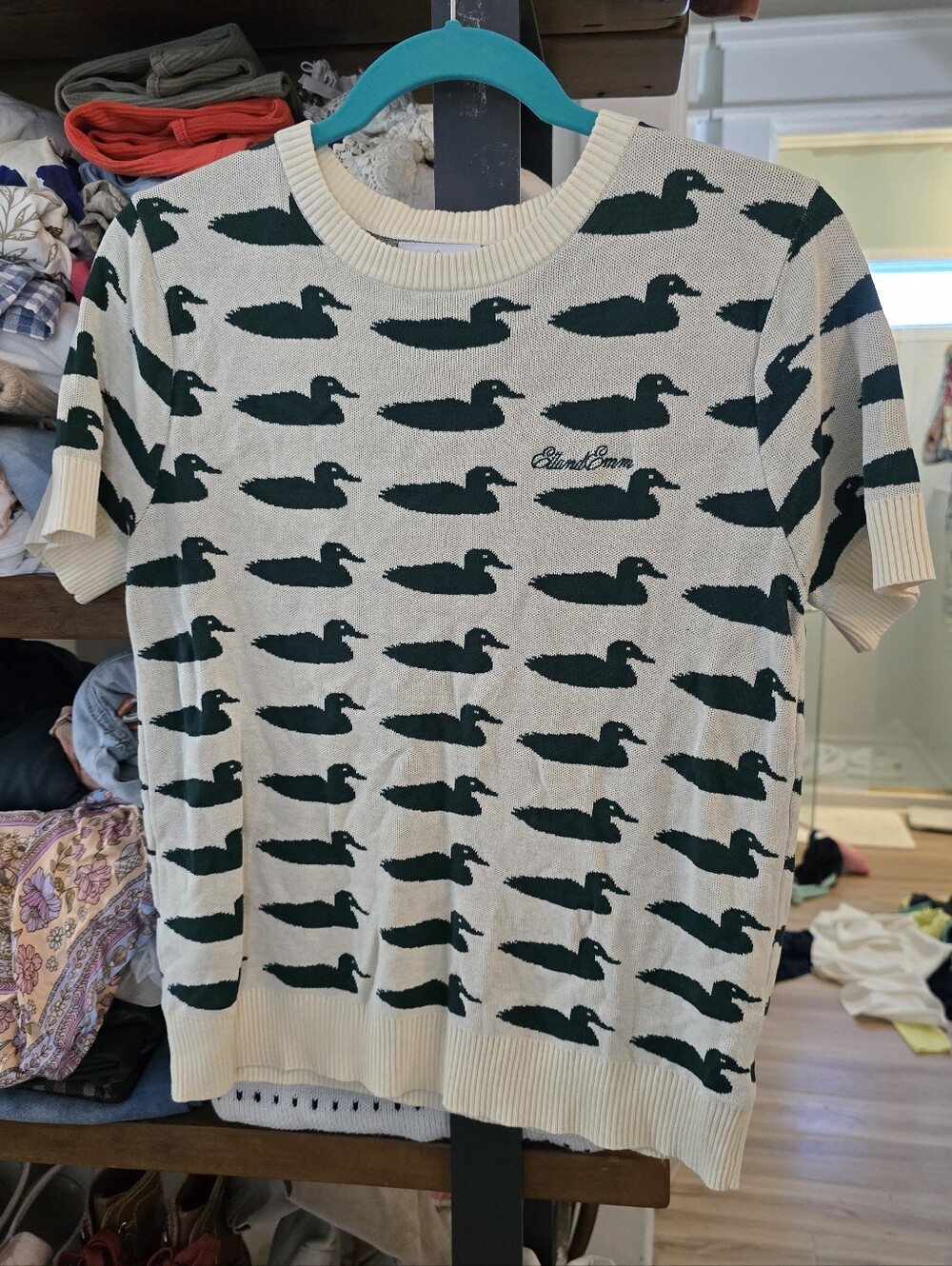 EllandEmm Cream Sweater Tee with Dark Green Duck Motif